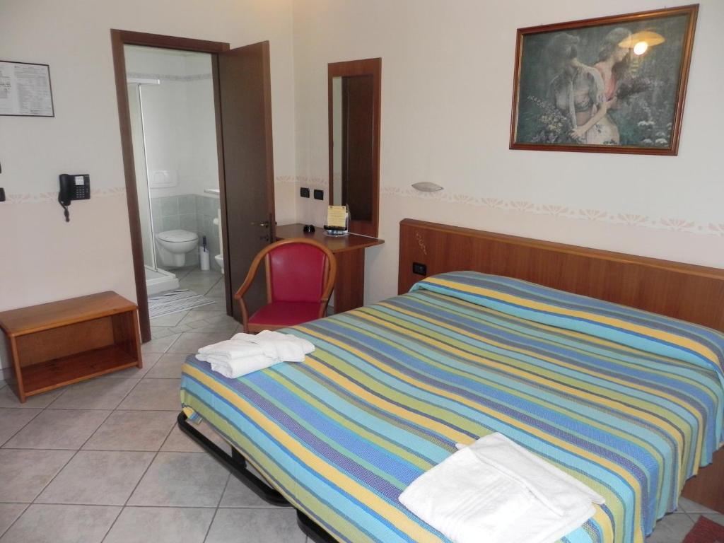 Hotel Ristorante Belsito Borgo San Dalmazzo Eksteriør bilde