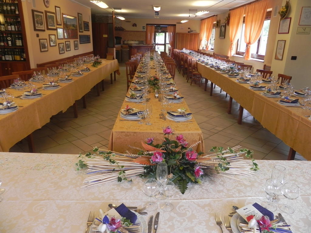 Hotel Ristorante Belsito Borgo San Dalmazzo Eksteriør bilde
